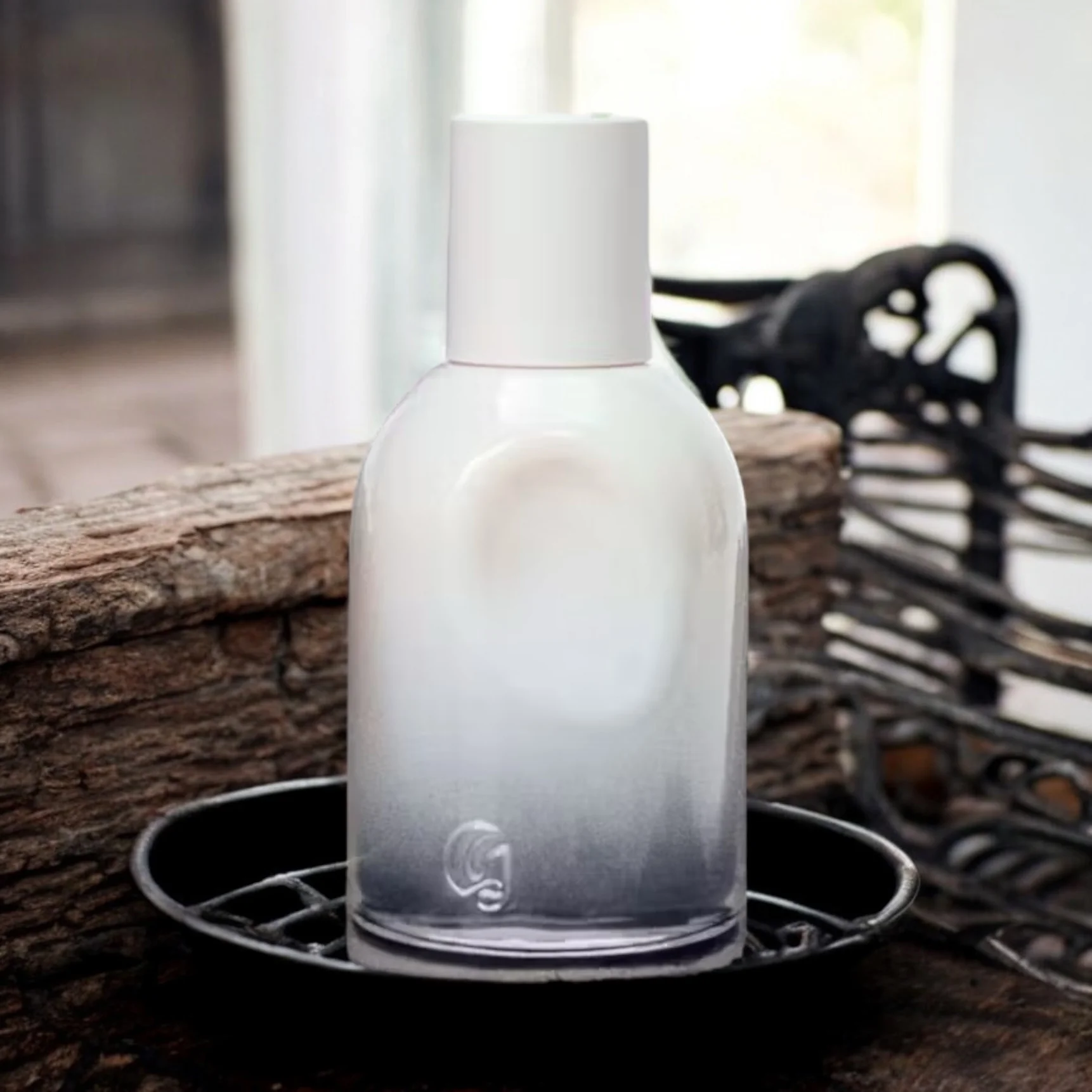Glossier You Doux - Image 2